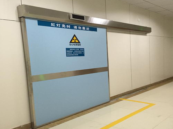 鉛門.jpg 鉛門.jpg